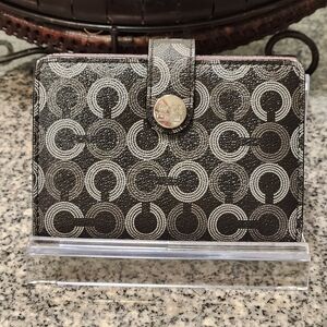 Coach Signature Snap Bifold Wallet